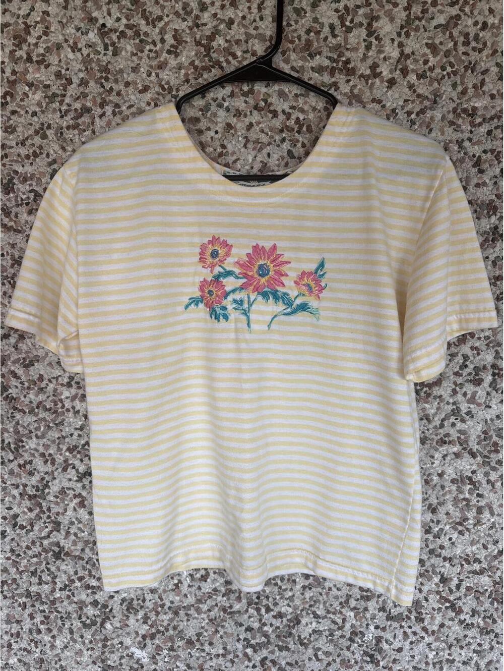VTG 90s Emerald Isle Striped Floral Tee – Small – Made in USA